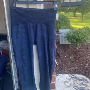 Lululemon train times camo